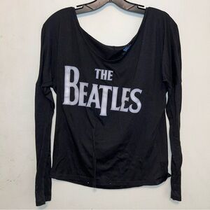 The Beatles v-neck long sleeve Tee size M